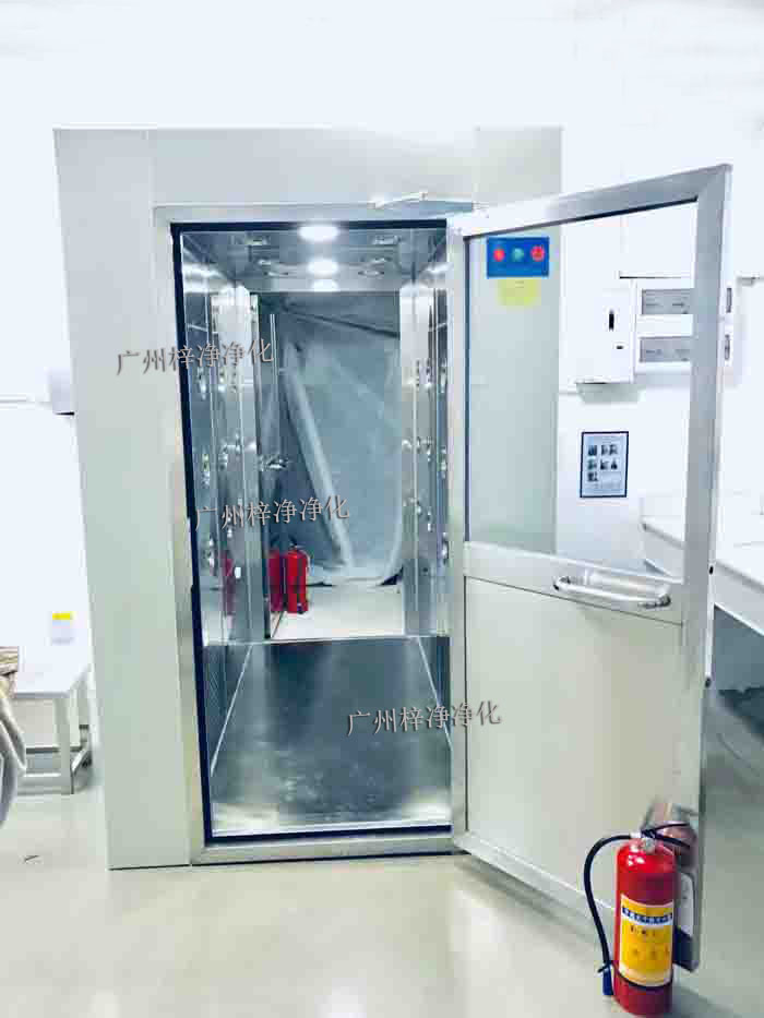 定期對(duì)風(fēng)淋室進(jìn)行維護(hù) 定期對(duì)風(fēng)淋室進(jìn)行維護(hù)